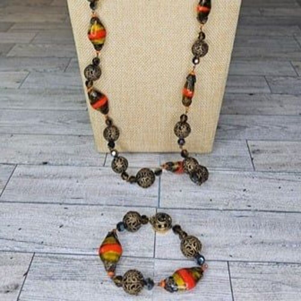 Vintage Multi Colored Ceramic Bead & Brass Jewelry Set 40"L Bracelet: 8.5"L